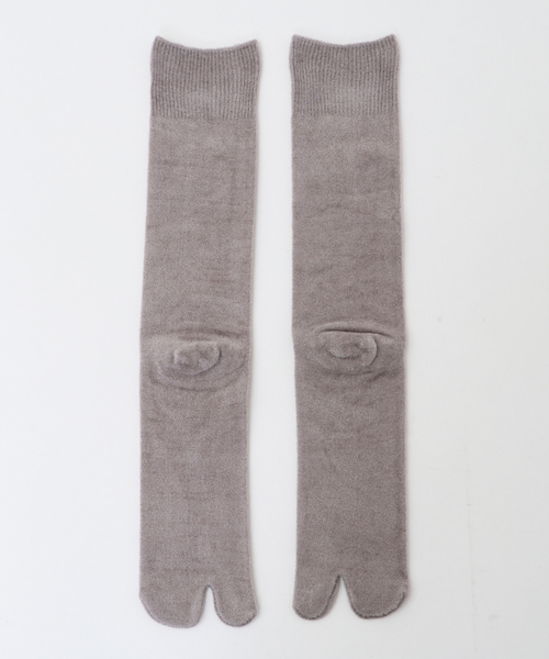 MARCOMONDE（マルコモンド）の「MARCOMOND/120TB/RA-24C velor tabi socks（ソックス/靴下・レディース・グレイッシュベージュ・FREE）」の5枚目の写真