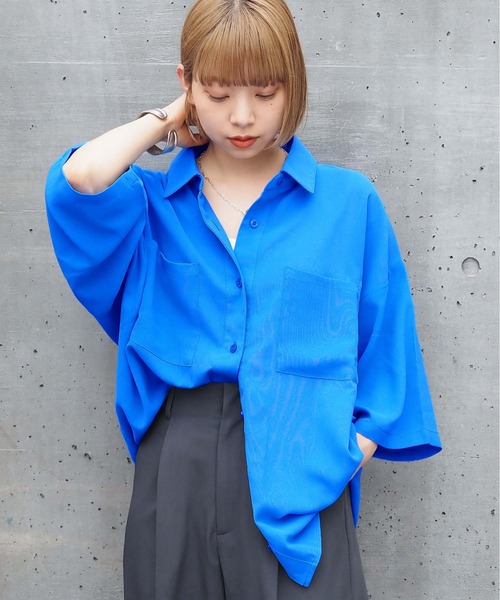 tiptop（ティップトップ）の「ダブルポケットBIGシャツ（シャツ/ブラウス・レディース・A/ラベンダー/アイボリー/ブラック/ブルー・FREE）」の3枚目の写真