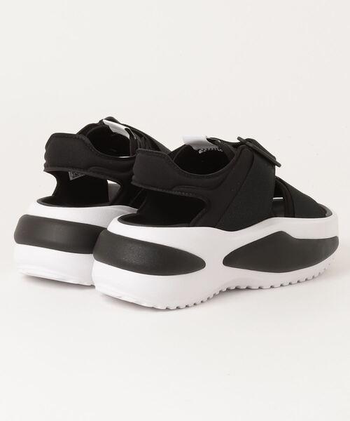 adidas(アディダス)の「アディダス adidas メハナ サンダル(サンダル・レディース・ブラック・24.5cm/22.5cm/25.5cm/23.5cm)」の2枚目の写真