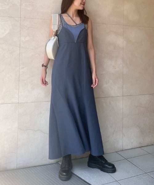 FREE'S MART（フリーズマート）の「◆トップレイヤードキャミマーメイドワンピース（ワンピース・レディース・ブラウン/ブラック/ブルー・SMALL/MEDIUM）」の3枚目の写真