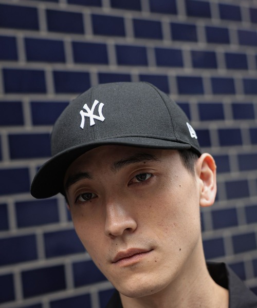 niko and...(ニコアンド)の「【NEW ERA(ニューエラ)】別注LOW PROFILE 9FIFTY EX(キャップ・メンズ・オフホワイト/ブラック・FREE)」の1枚目の写真