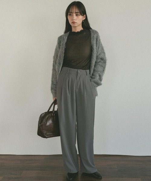 【美品】ユウナイチカワ　タトゥープリントハイネックトップス　シアー 美品】ユウナイチカワ タトゥープリントハイネックトップス シアー