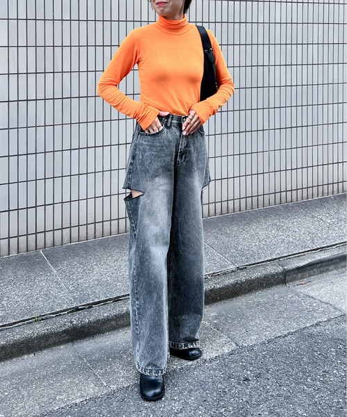 feepur（フェピュール）の「ハイネックカラートップス（Tシャツ/カットソー・レディース・ブルー/グリーン/オレンジ/ブラック/オフホワイト・MEDIUM）」の8枚目の写真