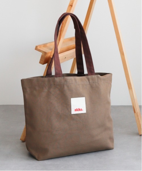 CRAFT STANDARD BOUTIQUE（クラフトスタンダードブティック）の「akha.　キャンバストート/A4サイズ（トートバッグ・レディース・ライトグリーン/カーキ/ナチュラル/グレー・FREE）」の3枚目の写真