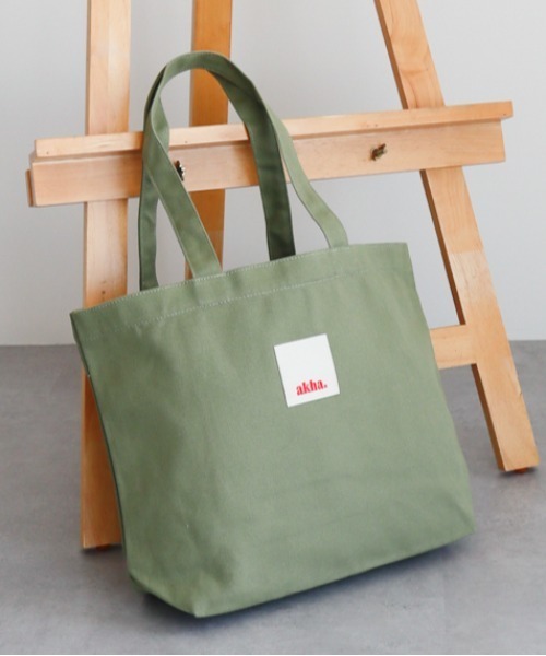 CRAFT STANDARD BOUTIQUE（クラフトスタンダードブティック）の「akha.　キャンバストート/A4サイズ（トートバッグ・レディース・ライトグリーン/カーキ/ナチュラル/グレー・FREE）」の4枚目の写真
