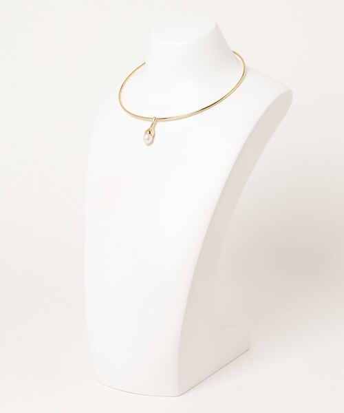 LAPUIS（ラピュイ）の「【LAPUIS】Pearl Drop チョーカー 224-220120（チョーカー・レディース・ゴールド/シルバー・FREE）」の3枚目の写真