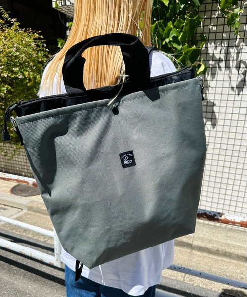 KAKSI(カクシ)の「KAKSI /カクシ / Kasanelu Ruck(ショルダーバッグ・レディース・ブラック/グレー/カーキ/ネイビー・ONESIZE)」の3枚目の写真