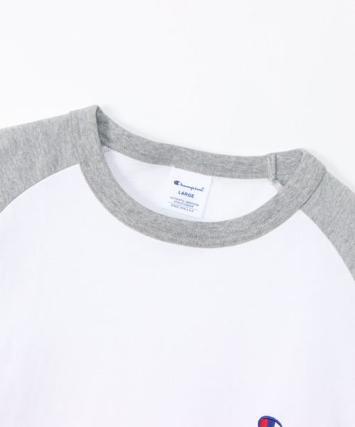 Champion(チャンピオン)の「【Champion/チャンピオン】メンズ ベーシック ラグランロングスリーブTシャツ(Tシャツ/カットソー・メンズ・グレー/ブラック/モカ/ネイビー/ダークグリーン系/チョコ・SMALL/X-LARGE/MEDIUM/LARGE)」の17枚目の写真