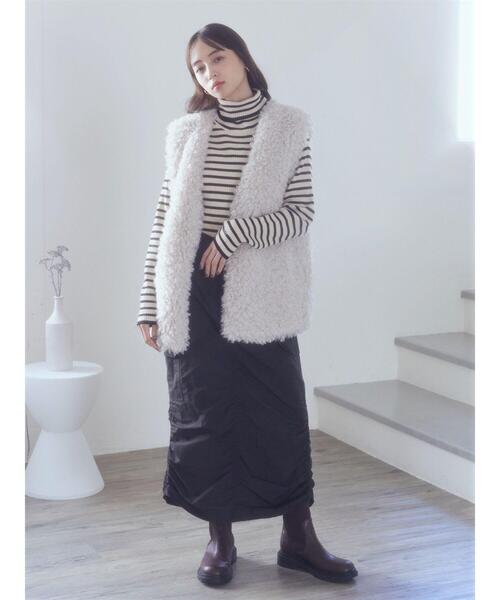 earth music&ecology（アースミュージックアンドエコロジー）の「ファーベスト（ベスト・レディース・ライトグレー/ライトベージュ・FREE）」の4枚目の写真