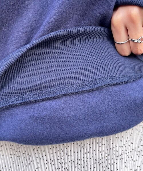 fredy emue（フレディエミュ）の「パールロゴ起毛スウェット（スウェット・レディース・アイボリー/グレー/ダークネイビー・38）」の14枚目の写真