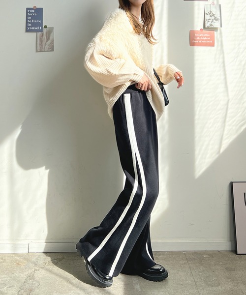 Futier land（フューティアランド）の「ニットスプリッドラインパンツ（その他パンツ・レディース・グレー/ブラック/アイボリー・FREE）」の17枚目の写真