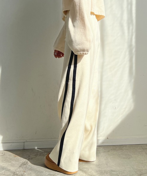 Futier land（フューティアランド）の「ニットスプリッドラインパンツ（その他パンツ・レディース・グレー/ブラック/アイボリー・FREE）」の6枚目の写真