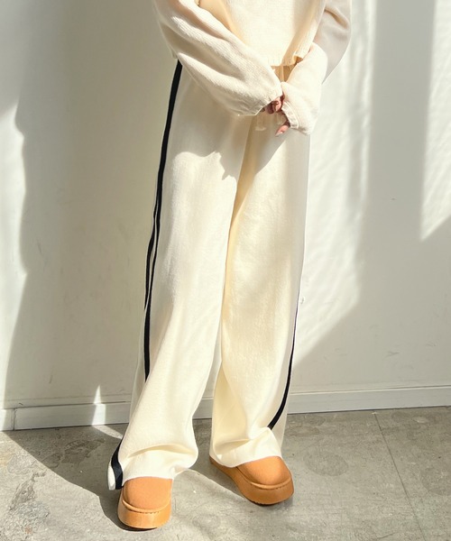 Futier land（フューティアランド）の「ニットスプリッドラインパンツ（その他パンツ・レディース・グレー/ブラック/アイボリー・FREE）」の8枚目の写真