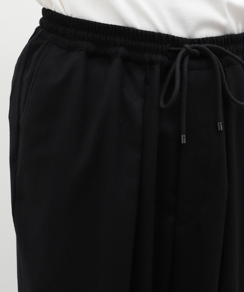 サイズ1 MARKAWARE CASHMERE TROUSERS MARKAWARE(マーカウェア) 【CASHMERE SATIN TRIPLE PLEATED WIDE