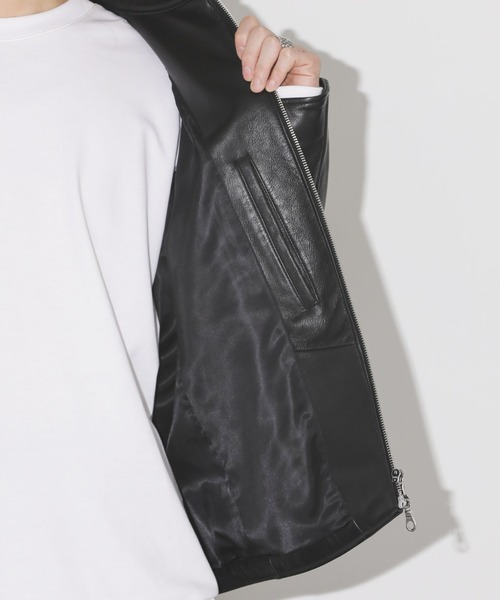 NANO universe（ナノユニバース）の「バンドカラーレザーシングルライダースジャケット（ライダースジャケット・メンズ・ブラック・M/L/XL/S）」の4枚目の写真