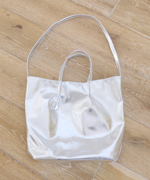 DISCOAT（ディスコート）の「【大容量】2WAYタックビッグトート（トートバッグ・レディース・ブラック/シルバー/シャンパン・FREE）」の17枚目の写真