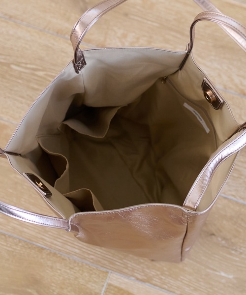 DISCOAT（ディスコート）の「【大容量】2WAYタックビッグトート（トートバッグ・レディース・ブラック/シルバー/シャンパン・FREE）」の22枚目の写真