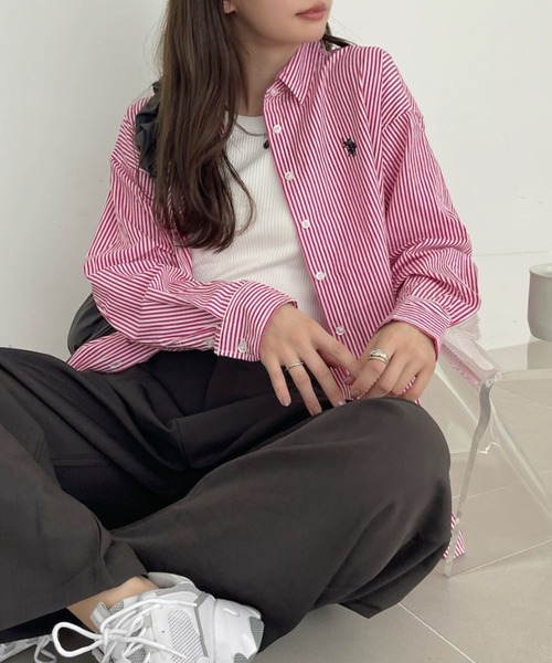 U.S. POLO ASSN.（ユーエスポロアッスン）の「U.S. POLO ASSN./ユーエス ポロ アッスン　レギュラーカラー オーバーサイズ ストライプ シャツ（シャツ/ブラウス・レディース・ネイビー×ホワイト/ベージュ/ホワイト×ブラック/サックスブルー/ピンク・L/M）」の11枚目の写真