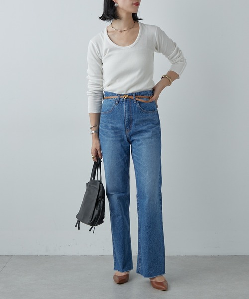 SHENERY（シーナリー）の「カットオフストレートデニムパンツ（デニムパンツ・レディース・ブルー・36/38/40）」の4枚目の写真