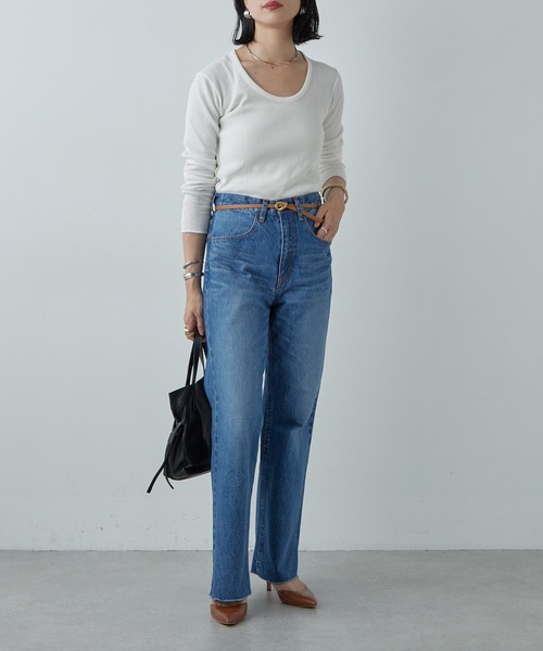 SHENERY（シーナリー）の「カットオフストレートデニムパンツ（デニムパンツ・レディース・ブルー・36/38/40）」の5枚目の写真