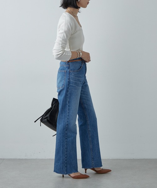 SHENERY（シーナリー）の「カットオフストレートデニムパンツ（デニムパンツ・レディース・ブルー・36/38/40）」の6枚目の写真