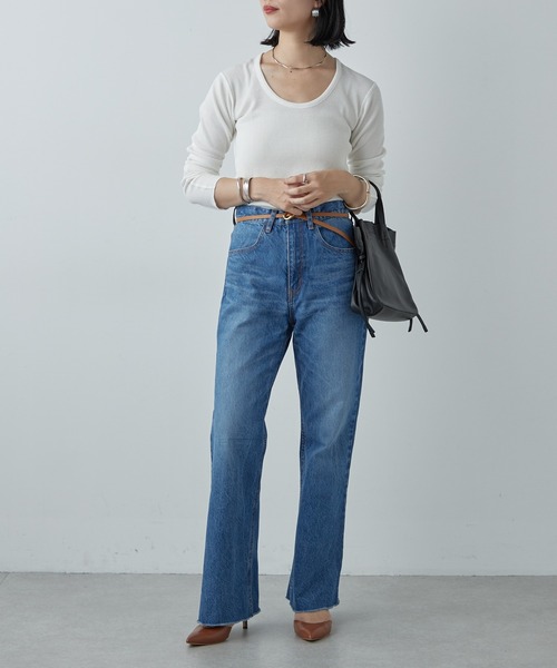 SHENERY（シーナリー）の「カットオフストレートデニムパンツ（デニムパンツ・レディース・ブルー・36/38/40）」の10枚目の写真