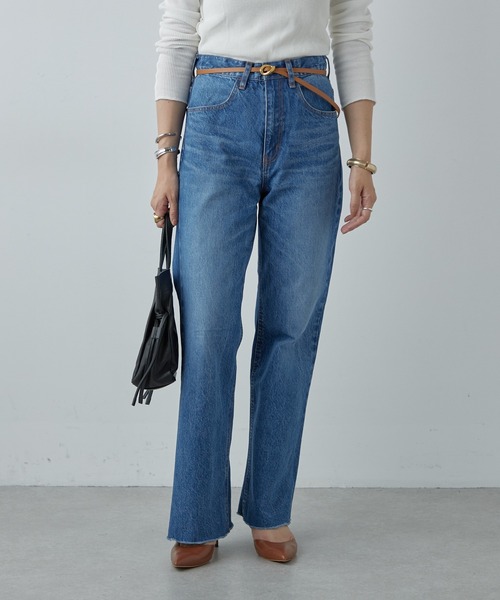 SHENERY（シーナリー）の「カットオフストレートデニムパンツ（デニムパンツ・レディース・ブルー・36/38/40）」の11枚目の写真