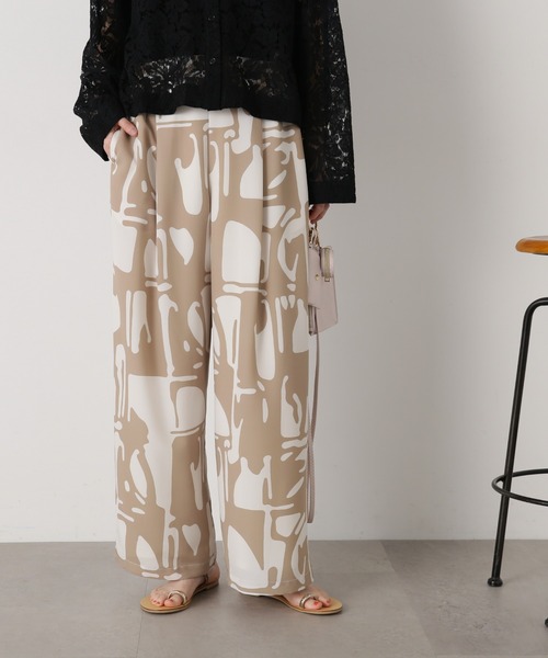 N.（N. Natural Beauty Basic）（エヌエヌナチュラルビューティーベーシック）の「◆アートプリントイージーパンツ（その他パンツ・レディース・ベージュ系その他/ブラック系その他・MEDIUM）」の15枚目の写真