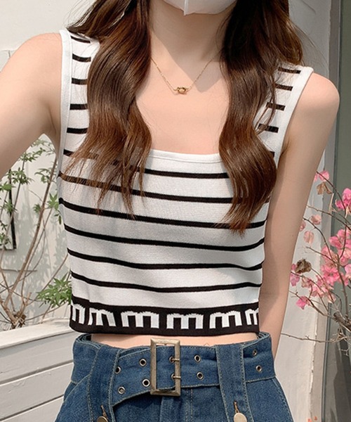 SHEPP(シープ)の「ロゴボーダー スクエアネック クロップド ショートタンクトップ / ニットタンク / ブラ紐隠し(タンクトップ・レディース・ホワイト/ブラック/レッド/グリーン・FREE)」の19枚目の写真