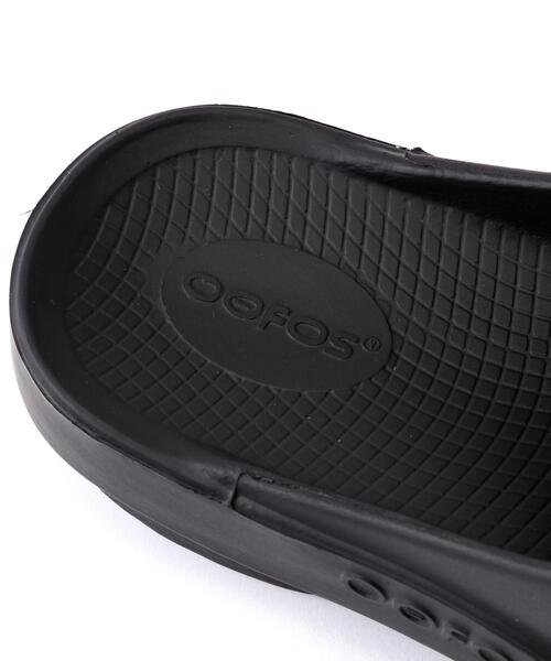 OOFOS(ウーフォス)の「OOFOS/ウーフォス OOahh ウーアー リカバリーサンダル ユニセックス(サンダル・メンズ・ブラック・26/27/28/24/25/23)」の15枚目の写真