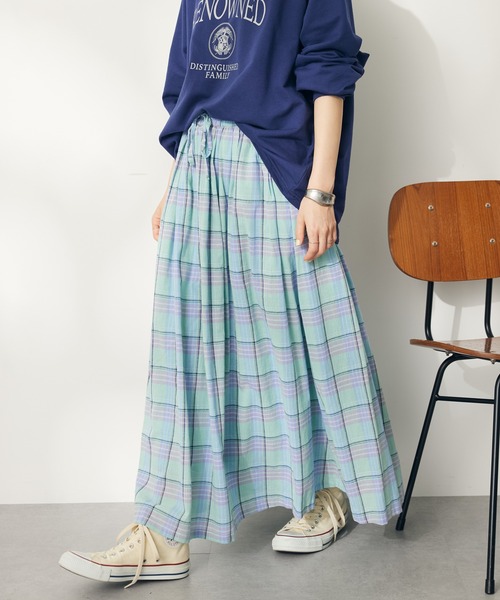 CRAFT STANDARD BOUTIQUE（クラフトスタンダードブティック）の「チェックギャザーロングスカート（スカート・レディース・ミント/ベージュ/ライトグリーン・FREE）」の3枚目の写真