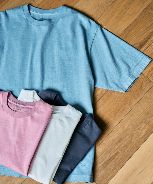 BAYFLOW（ベイフロー）の「[何枚あっても使える]ピグメント半袖Tシャツ（Tシャツ/カットソー・メンズ・オフホワイト/ブルー/チャコール/ピンク/オリーブ/ネイビー/イエロー・MEDIUM/LARGE）」の5枚目の写真