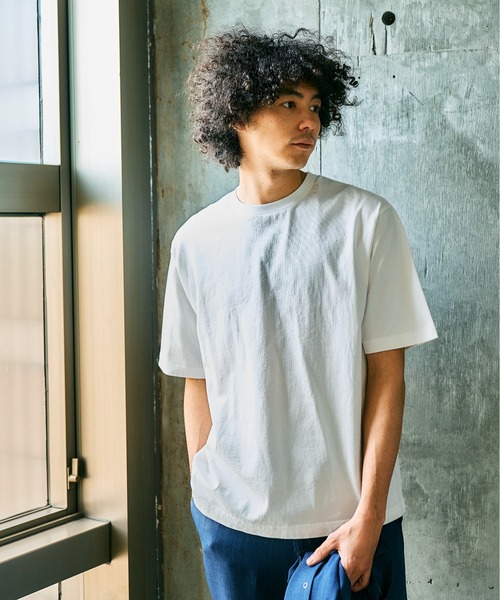 BAYFLOW（ベイフロー）の「[何枚あっても使える]ピグメント半袖Tシャツ（Tシャツ/カットソー・メンズ・オフホワイト/ブルー/チャコール/ピンク/オリーブ/ネイビー/イエロー・MEDIUM/LARGE）」の8枚目の写真