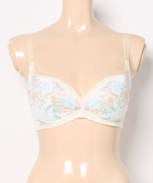 Triumph(トリンプ)の「天使のブラ(R) 魔法のハリ感597 ノンワイヤーブラジャー【B,Cカップ】TR597 P(ブラジャー・レディース・パープル/ホワイト/グリーン・C80/C75/C70/C65/B75/B70)」の14枚目の写真