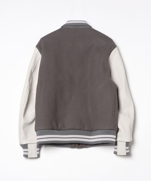 Scye（サイ）の「Scye / サイ ベーシックス：Super140 Wool Melton Varsity Jacket：5723-63500[MUS]（ブルゾン・メンズ・グレー系その他・38）」の2枚目の写真