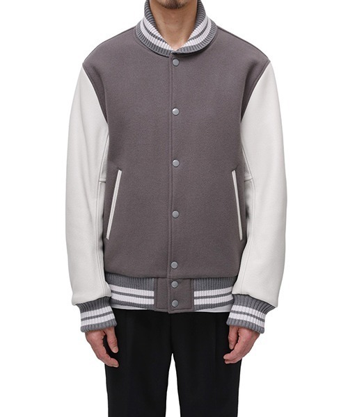 Scye（サイ）の「Scye / サイ ベーシックス：Super140 Wool Melton Varsity Jacket：5723-63500[MUS]（ブルゾン・メンズ・グレー系その他・38）」の10枚目の写真