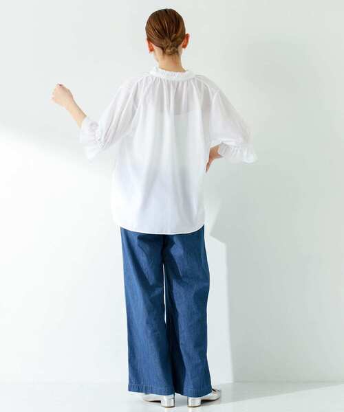 URBAN RESEARCH Sonny Label（アーバンリサーチサニーレーベル）の「『UR TECH』 スタンドフリルブラウス（シャツ/ブラウス・レディース・ホワイト/ブラック/ブルー・FREE）」の19枚目の写真
