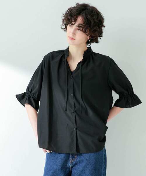URBAN RESEARCH Sonny Label（アーバンリサーチサニーレーベル）の「『UR TECH』 スタンドフリルブラウス（シャツ/ブラウス・レディース・ホワイト/ブラック/ブルー・FREE）」の4枚目の写真
