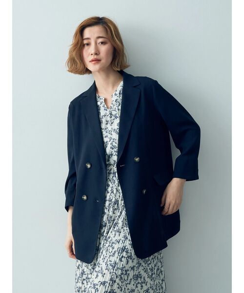 YECCA VECCA（イェッカヴェッカ）の「ダブルブレストジャケット（テーラードジャケット・レディース・ネイビー/グレイッシュベージュ・FREE）」の6枚目の写真
