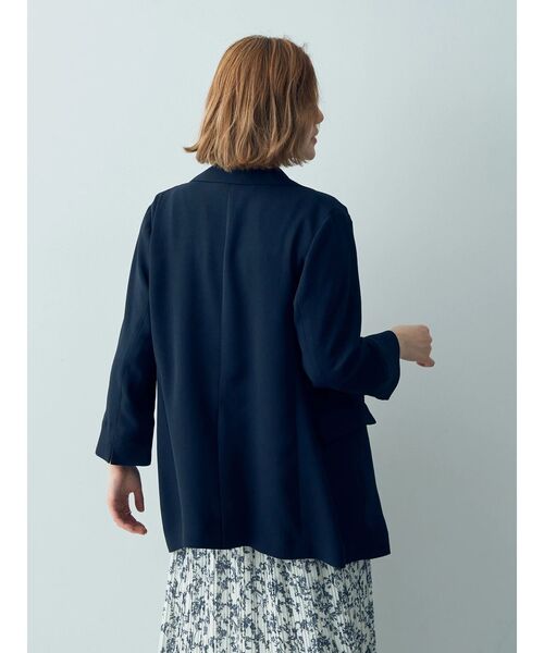 YECCA VECCA（イェッカヴェッカ）の「ダブルブレストジャケット（テーラードジャケット・レディース・ネイビー/グレイッシュベージュ・FREE）」の11枚目の写真