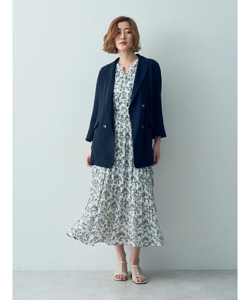 YECCA VECCA（イェッカヴェッカ）の「ダブルブレストジャケット（テーラードジャケット・レディース・ネイビー/グレイッシュベージュ・FREE）」の13枚目の写真