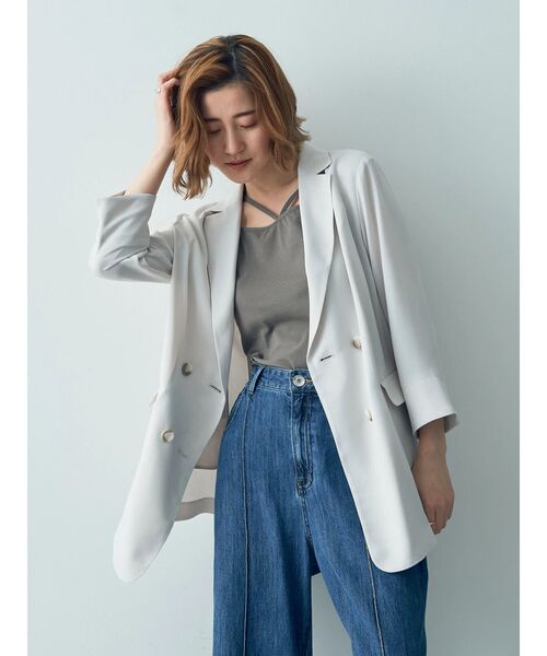 YECCA VECCA（イェッカヴェッカ）の「ダブルブレストジャケット（テーラードジャケット・レディース・ネイビー/グレイッシュベージュ・FREE）」の16枚目の写真