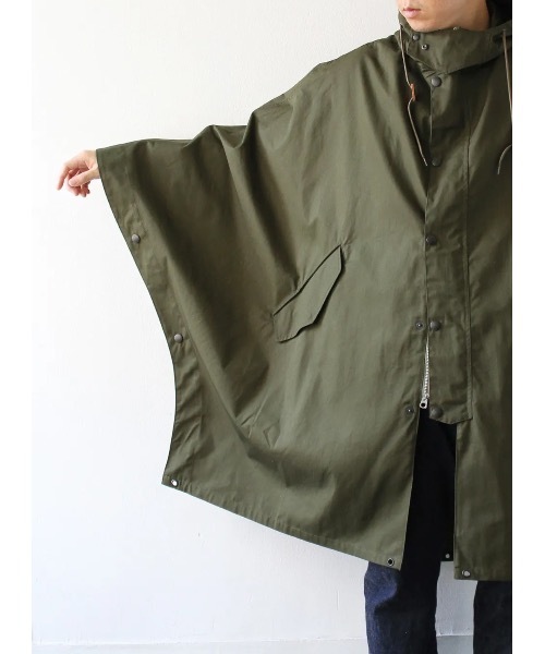 A VONTADE(アボンタージ)の「【A VONTADE】ア ボンタージ/ British Field Cape Coat(その他アウター・メンズ・ブラック/オリーブ・FREE)」の6枚目の写真