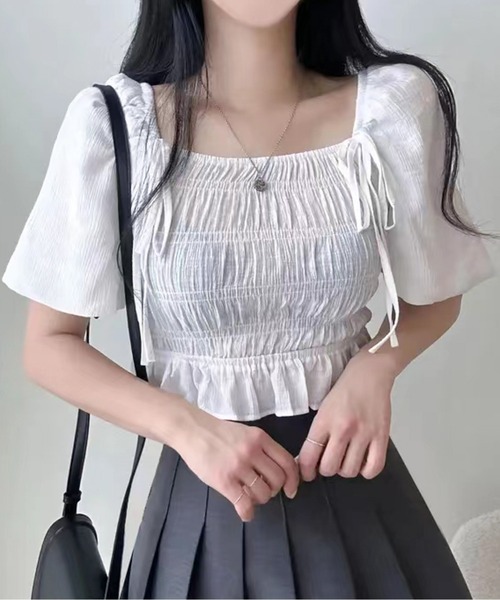 Twinkle;pm（トゥインクルピーエム）の「スクエアネックシャーリングブラウス（シャツ/ブラウス・レディース・ホワイト/ブラック・FREE）」の9枚目の写真