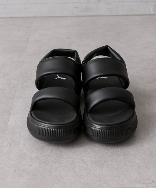 ear PAPILLONNER(イアパピヨネ)の「【PUMA(プーマ)】Mayu Puffy Sandals Wns/厚底サンダル(サンダル・レディース・ホワイト/ブラック・23cm/25cm/24cm)」の11枚目の写真