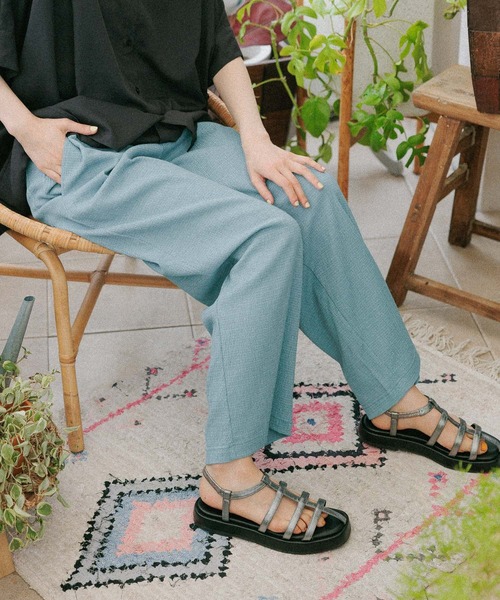 niko and...（ニコアンド）の「オリジナル細ベルトサンダル（サンダル・レディース・シルバー/ブラック/アイボリー・MEDIUM/LARGE）」の19枚目の写真