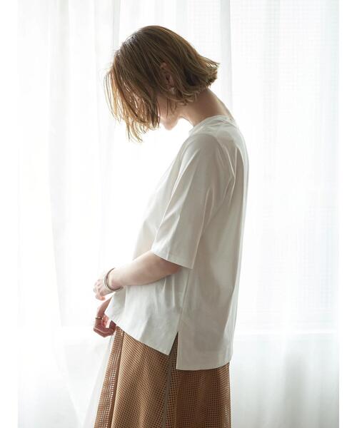 YECCA VECCA（イェッカヴェッカ）の「UVカットコットンTee（Tシャツ/カットソー・レディース・ブラック/オフホワイト・FREE）」の4枚目の写真