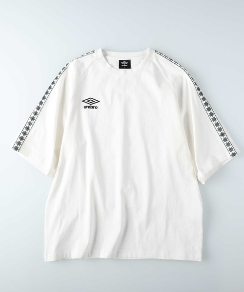 Right-on(ライトオン)の「【UMBRO】別注ラインテープTシャツ(Tシャツ/カットソー・メンズ・ブラック/ホワイト・M/L/XL)」の2枚目の写真