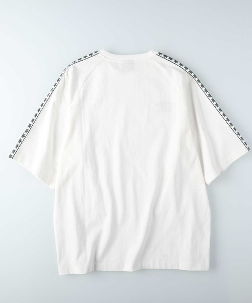 Right-on(ライトオン)の「【UMBRO】別注ラインテープTシャツ(Tシャツ/カットソー・メンズ・ブラック/ホワイト・M/L/XL)」の3枚目の写真