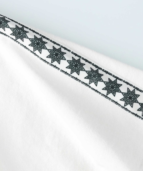 Right-on(ライトオン)の「【UMBRO】別注ラインテープTシャツ(Tシャツ/カットソー・メンズ・ブラック/ホワイト・M/L/XL)」の5枚目の写真